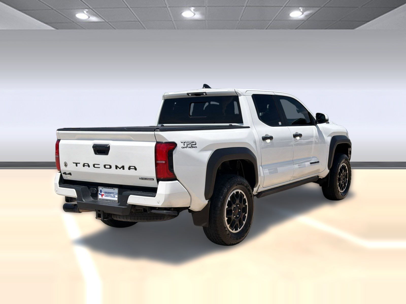 Used 2024 Toyota Tacoma TRD Off-Road w/ TRD Off Road Upgrade Package AWD/4WD image 9