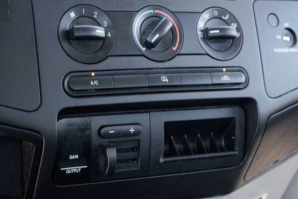 Used 2008 Ford F250 XL RWD image 27