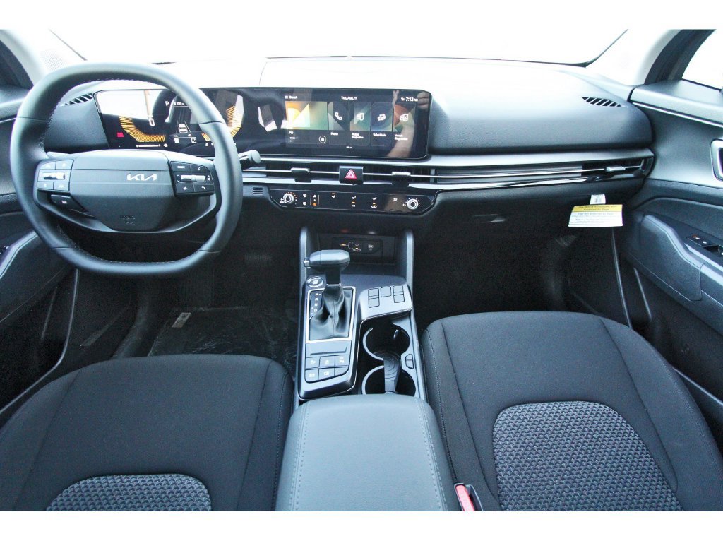 New 2026 Kia Sportage LX FWD image 8