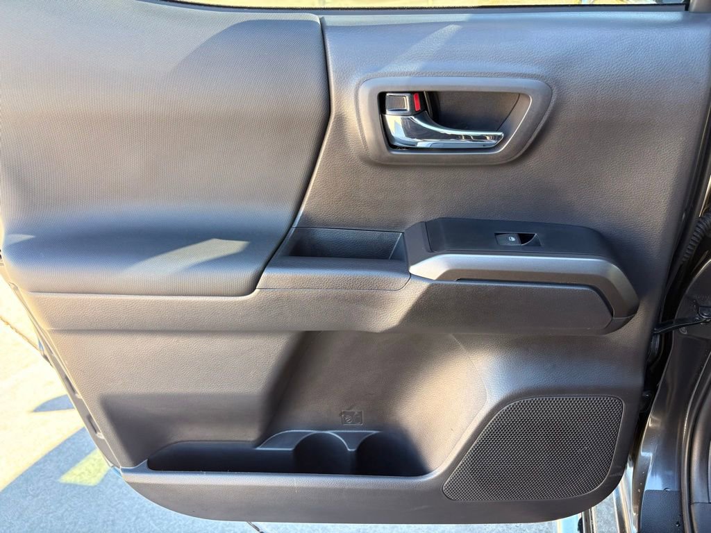 Used 2023 Toyota Tacoma TRD Sport w/ Advanced Technology Package image 29