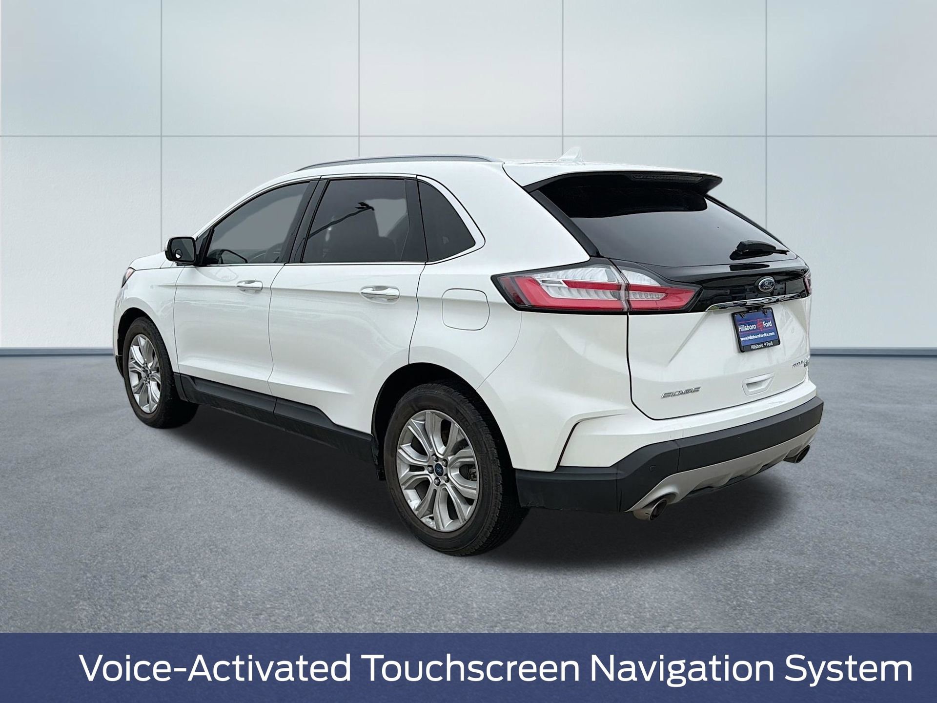 Used 2020 Ford Edge Titanium FWD image 10