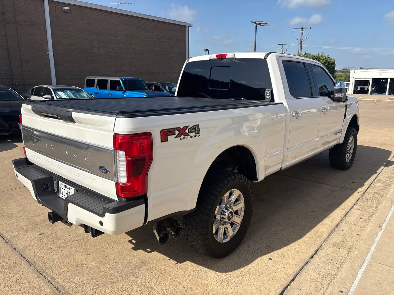 Used 2018 Ford F250 Platinum w/ Platinum Ultimate Package AWD/4WD image 3