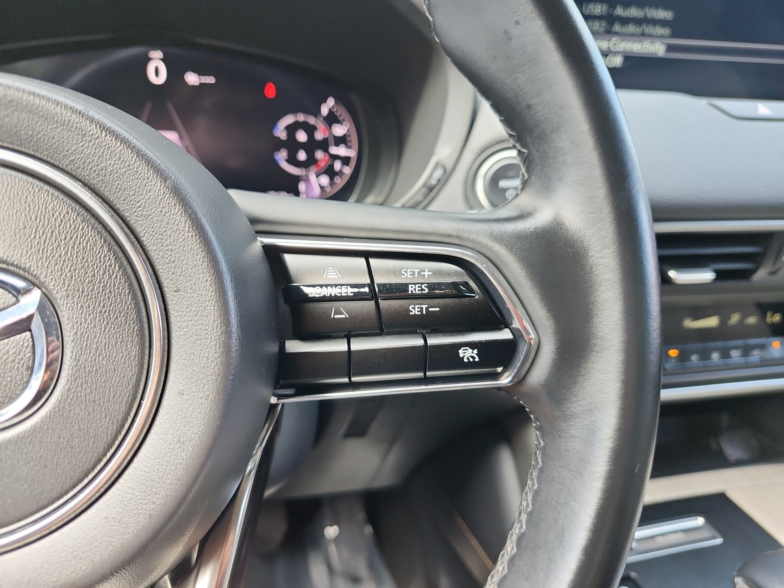 Used 2024 MAZDA CX-90 Plug-In Hybrid w/ Preferred AWD/4WD image 25