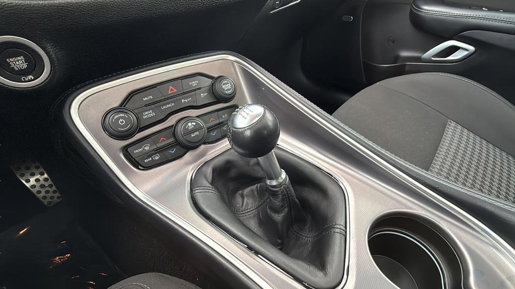 Used 2021 Dodge Challenger R/T Scat Pack w/ Driver Convenience Group RWD image 17