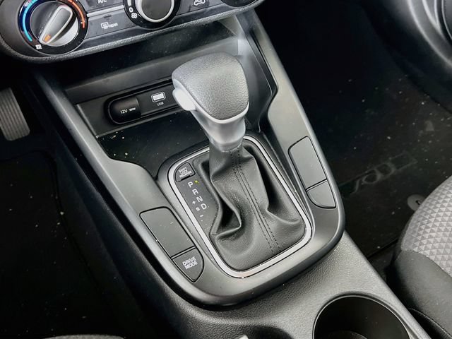Used 2025 Kia Soul LX FWD image 20