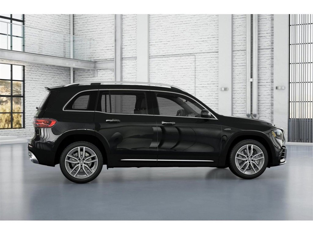 New 2025 Mercedes-Benz GLB 35 AMG 4MATIC image 17