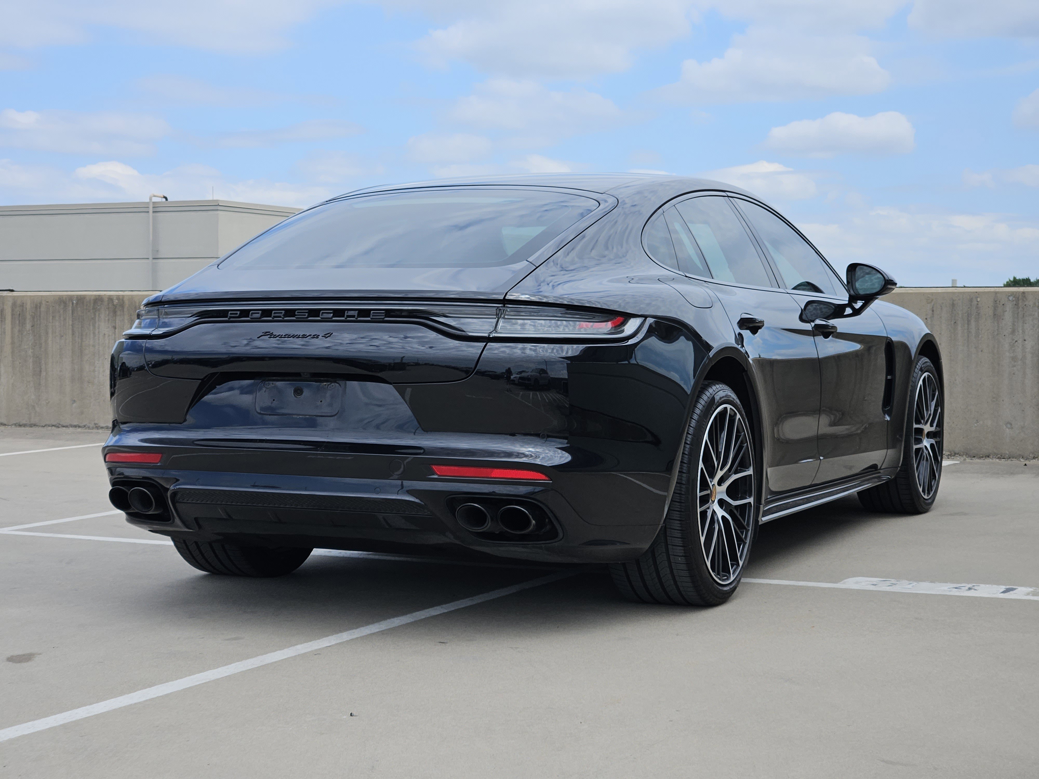 Certified 2023 Porsche Panamera 4 Platinum Edition AWD/4WD image 8