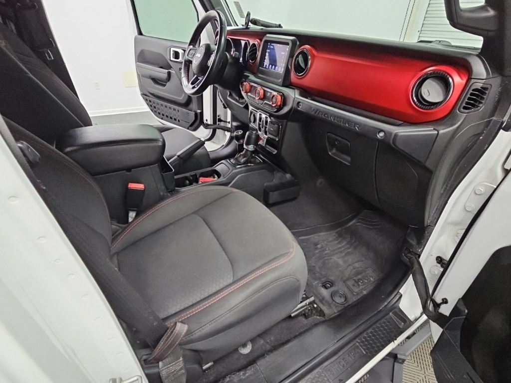 Used 2021 Jeep Wrangler Unlimited Rubicon AWD/4WD image 40
