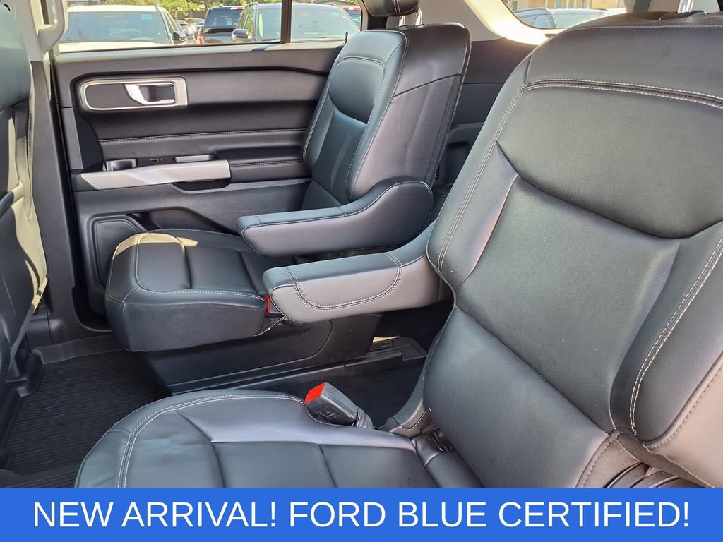 Certified 2023 Ford Explorer XLT w/ Equipment Group 202A AWD/4WD image 7