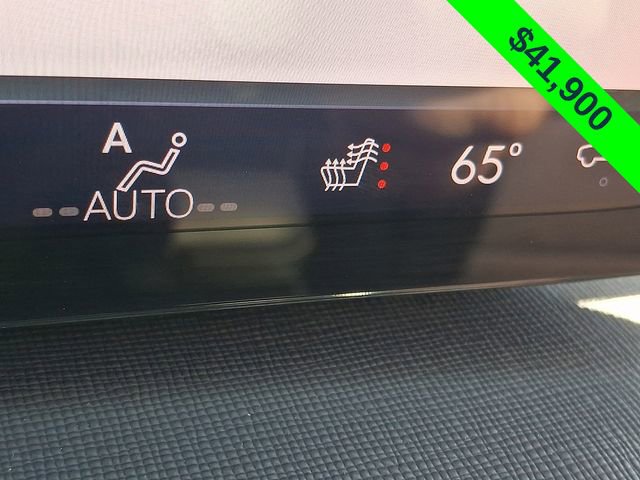 Used 2026 Buick Enclave Preferred AWD/4WD image 27