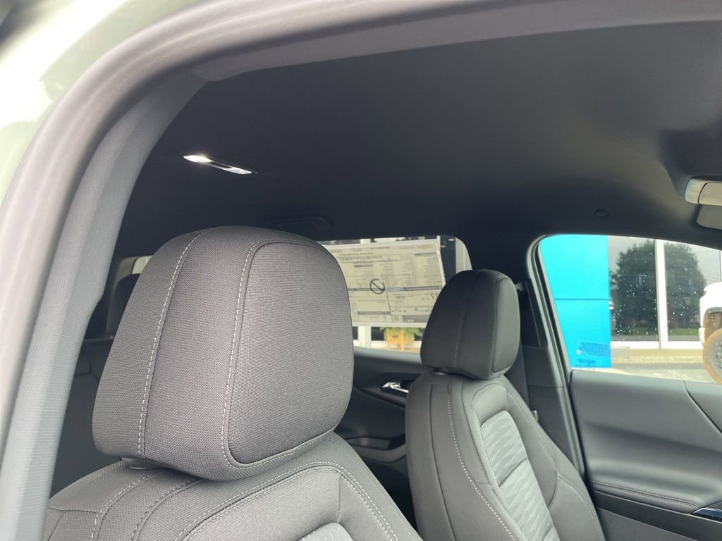 New 2026 Chevrolet Equinox LT w/ Safety and Technology Package image 43