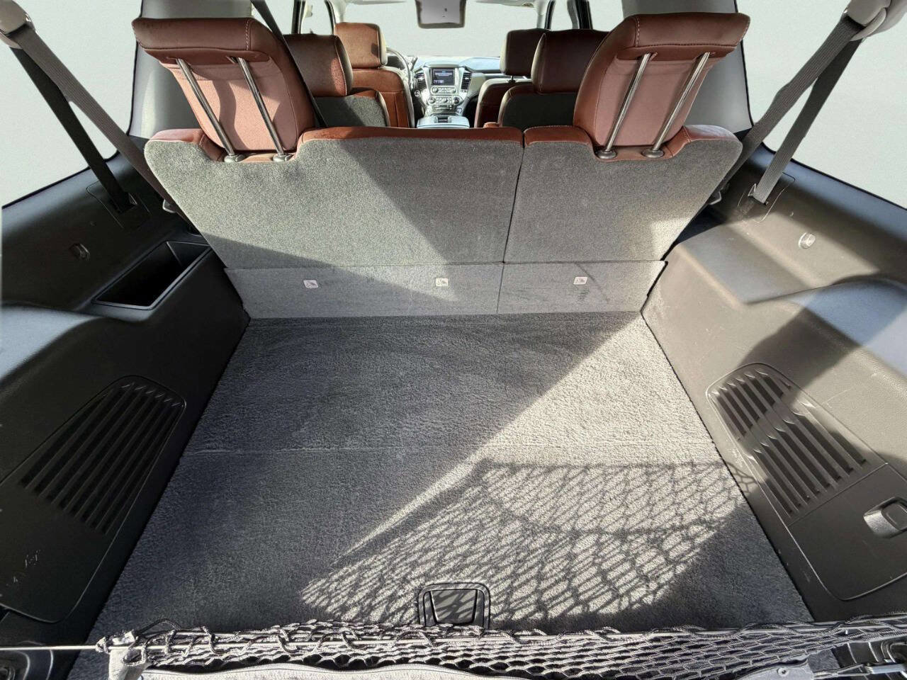 Used 2019 Chevrolet Suburban Premier w/ Premier Plus Edition image 11