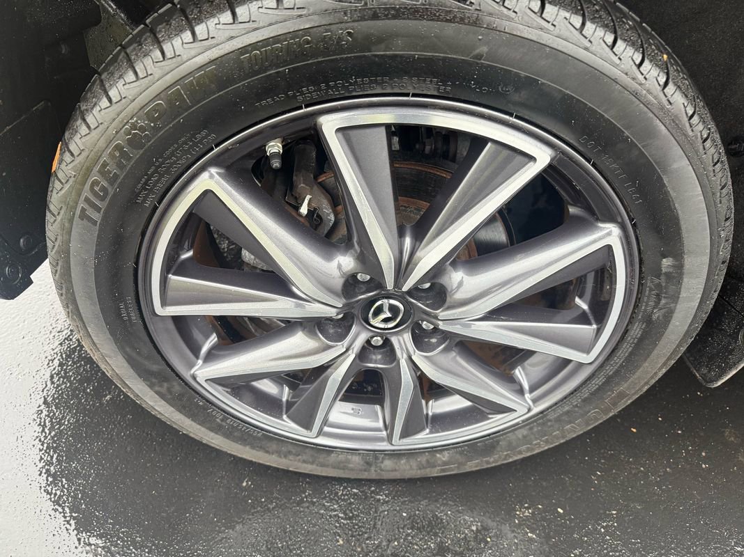 Used 2018 MAZDA CX-5 Touring w/ Preferred Equipment Package image 10