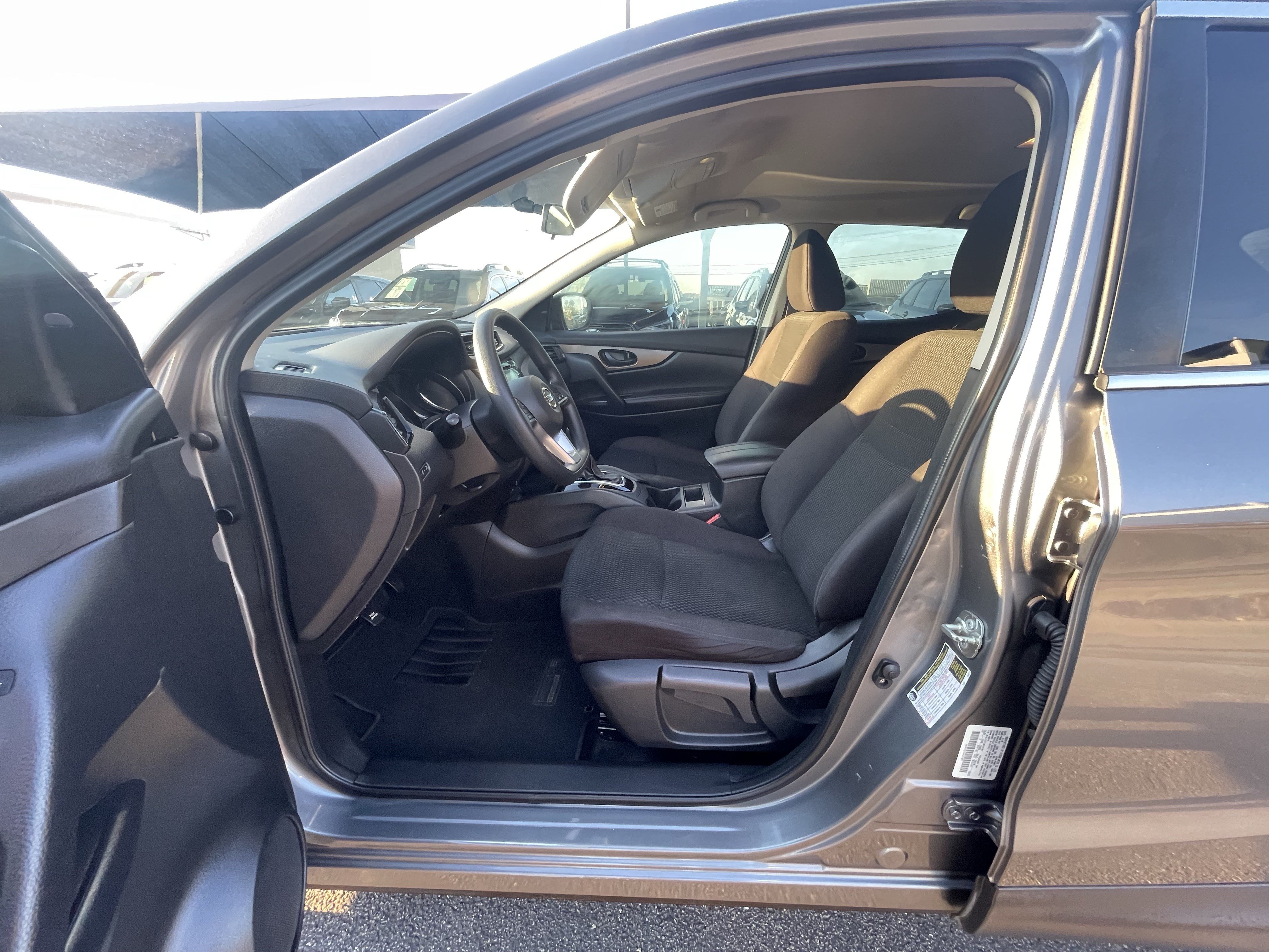 Used 2018 Nissan Rogue Sport S w/ S Appearance Package FWD image 20