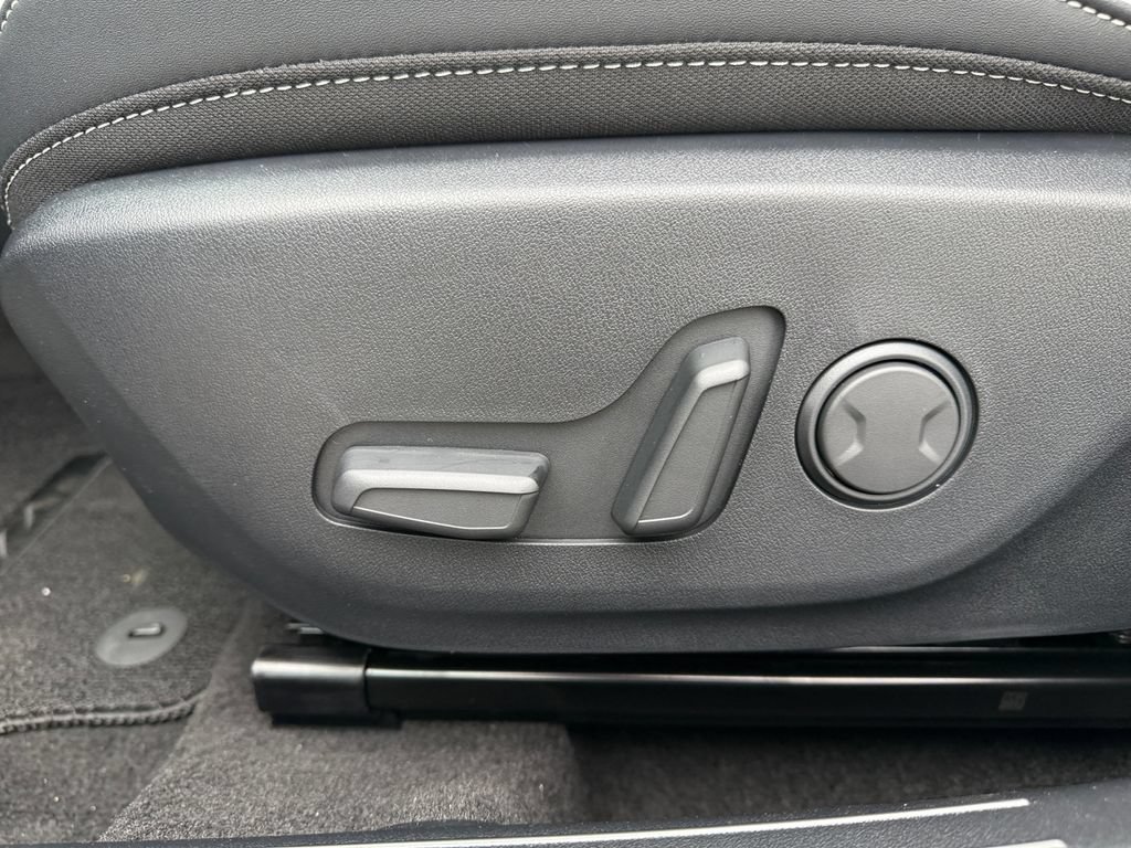 New 2026 Kia K4 GT-Line Turbo FWD image 19