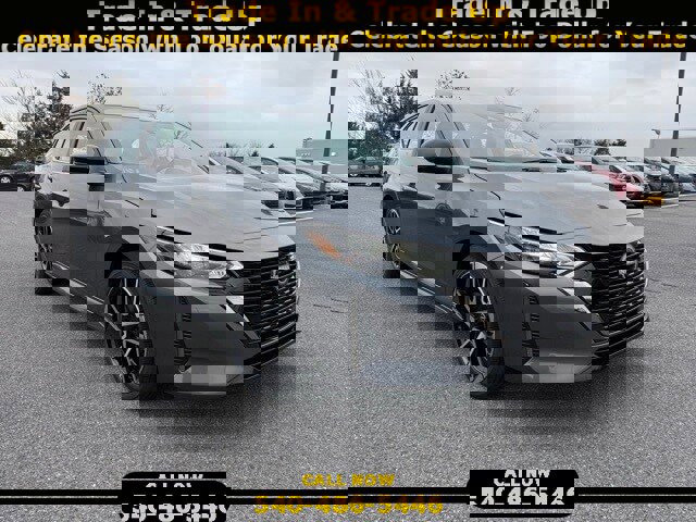 New 2025 Nissan Sentra SR w/ SR Premium Package