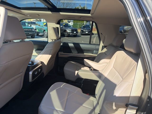 Used 2024 Ford Expedition Max XLT AWD/4WD image 22