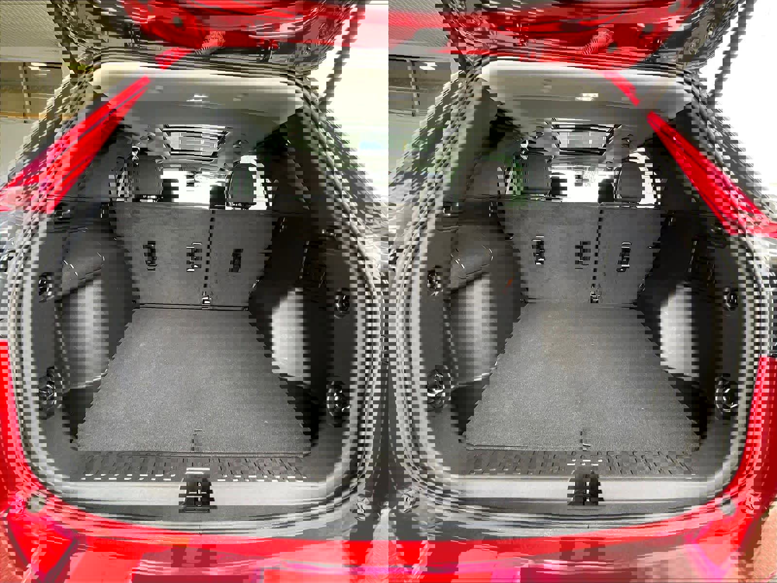 Used 2024 Chevrolet Equinox LT image 17