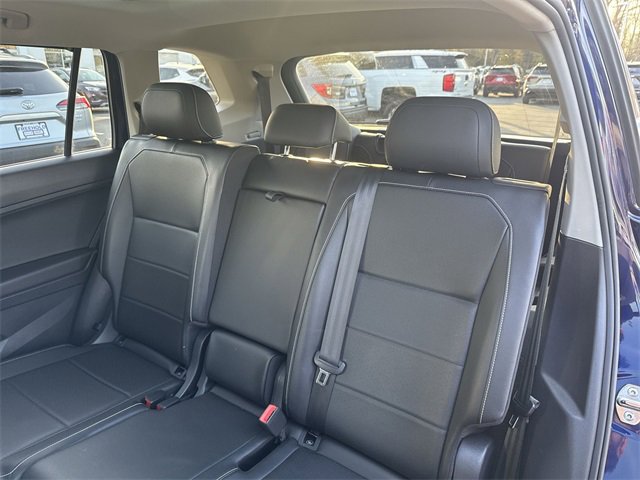 Used 2021 Volkswagen Tiguan SE w/ Panoramic Sunroof Package image 25
