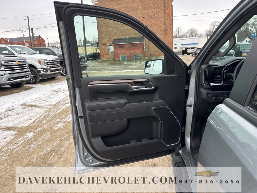 Used 2025 Chevrolet Silverado 1500 LT image 21