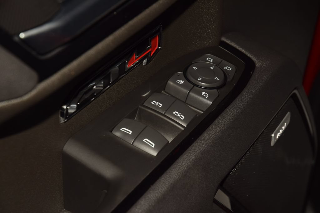 Used 2025 GMC Sierra 1500 AT4 w/ AT4 Premium Package AWD/4WD image 49