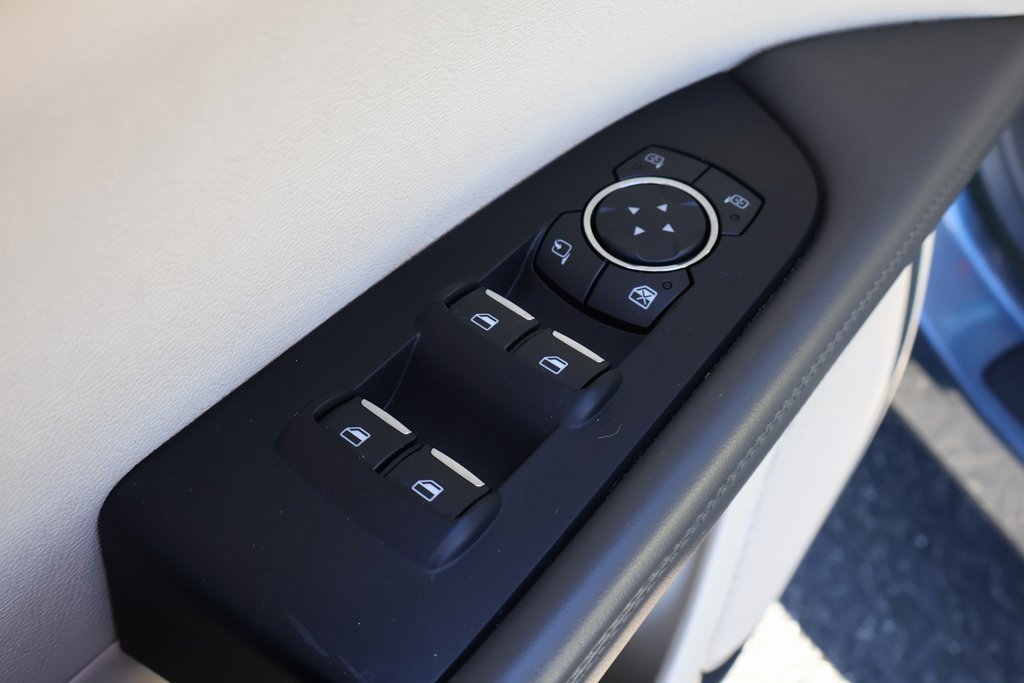 Used 2018 Lincoln MKX Reserve w/ Lincoln MKX Climate Package image 12