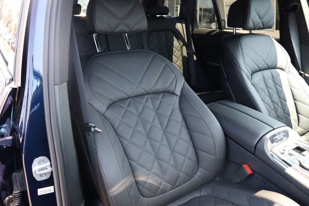 New 2026 BMW X5 xDrive50e image 12