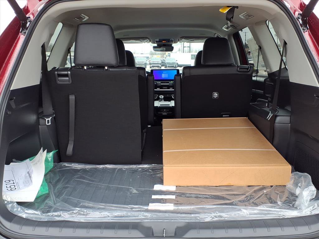 New 2026 Toyota Grand Highlander XLE image 6