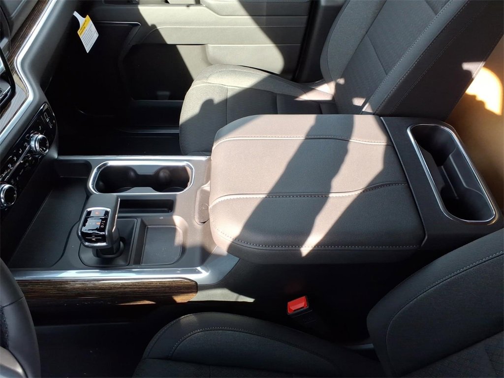 New 2026 GMC Sierra 1500 Elevation image 14