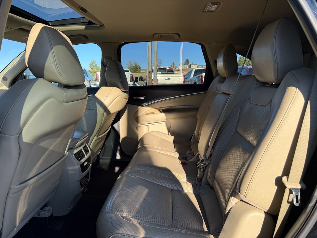 Used 2019 Acura MDX w/ Technology Package AWD/4WD image 15