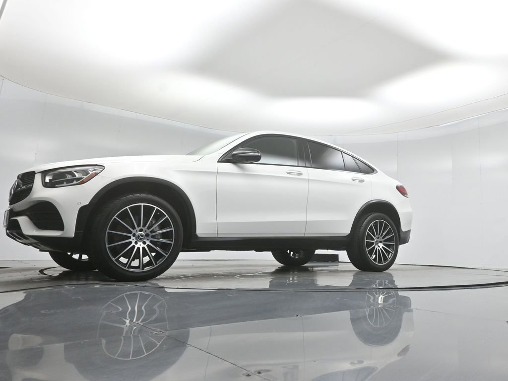 Used 2023 Mercedes-Benz GLC 300 4MATIC Coupe image 43
