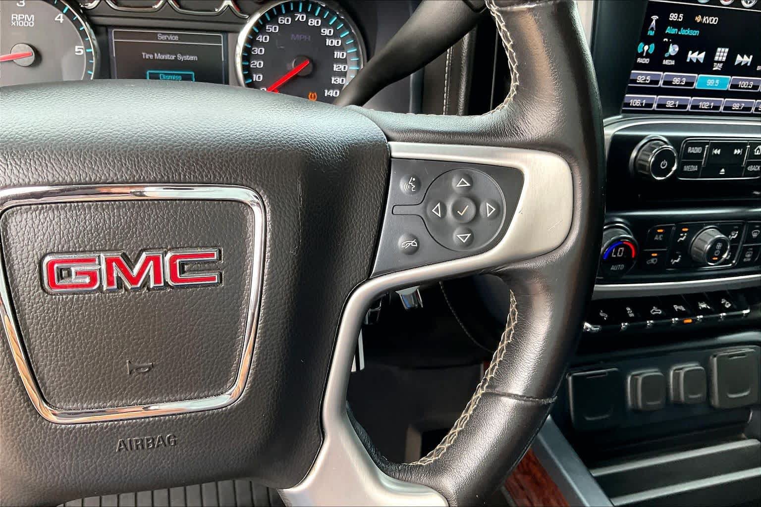 Used 2018 GMC Sierra 1500 SLT w/ Texas SLT Premium Package AWD/4WD image 24