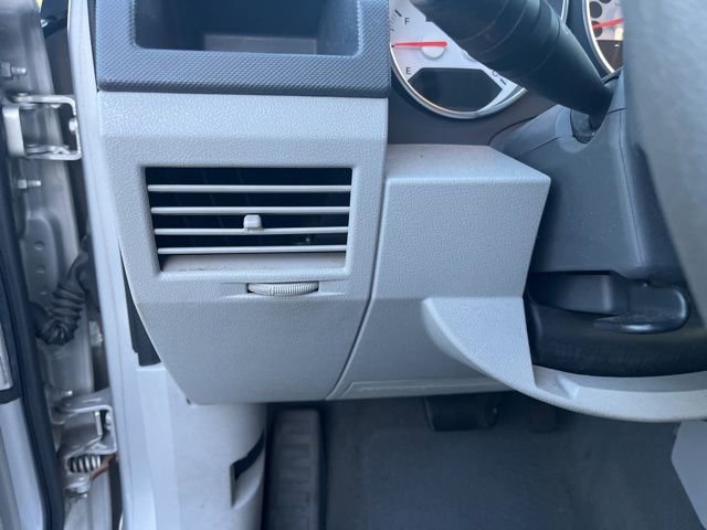 Used 2007 Dodge Caliber SXT image 28