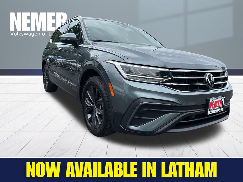 Certified 2024 Volkswagen Tiguan SE AWD/4WD image 5