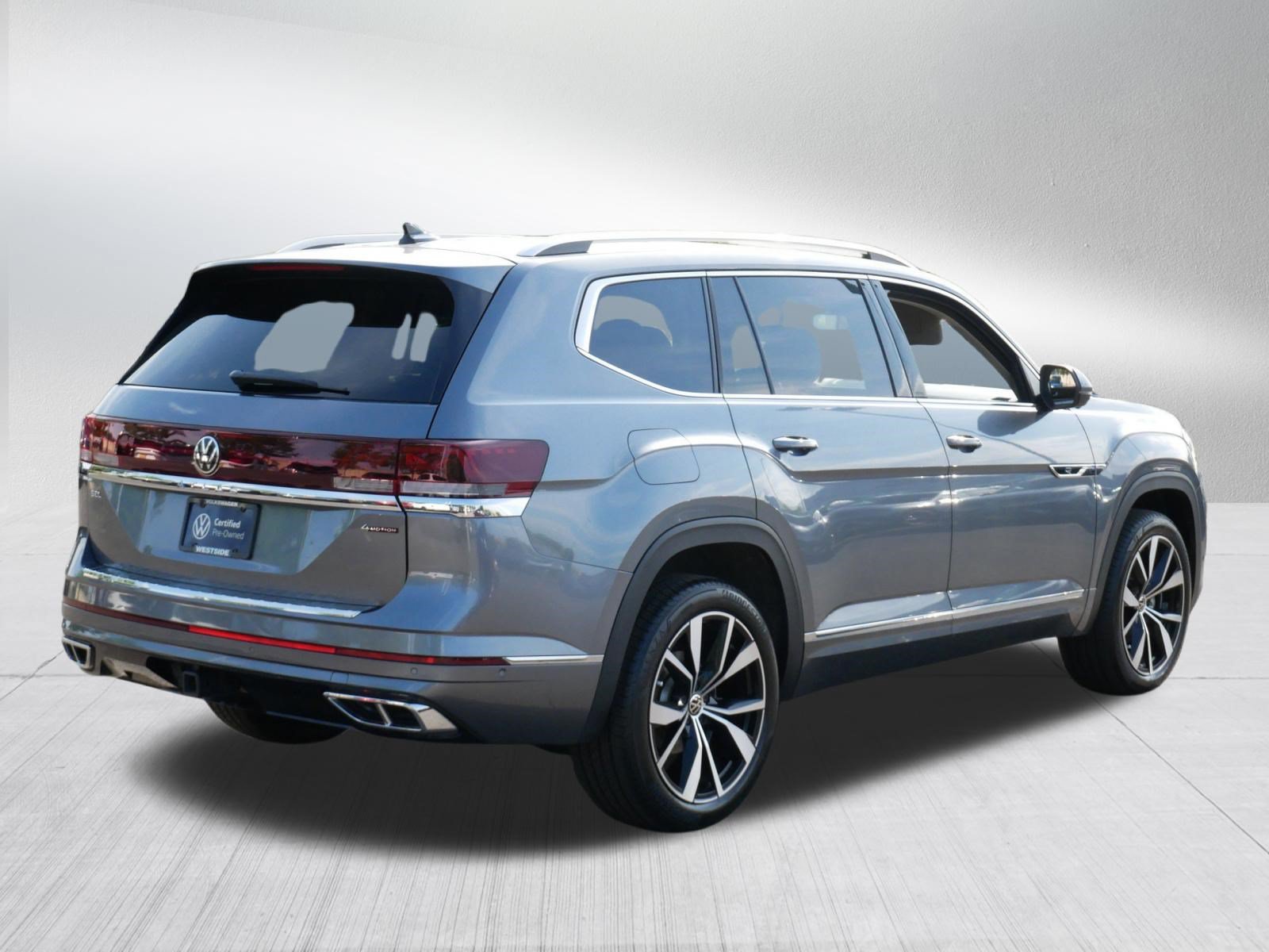 Certified 2024 Volkswagen Atlas SEL Premium R-Line AWD/4WD image 7