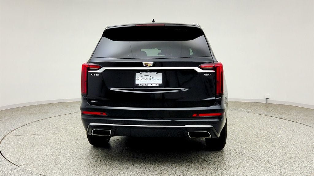 Used 2022 Cadillac XT6 Premium Luxury w/ Technology Package AWD/4WD image 6