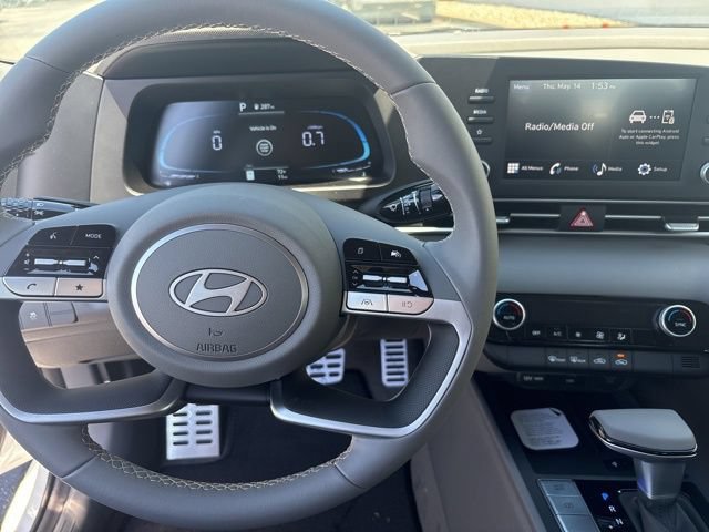 New 2026 Hyundai Elantra Sport FWD image 10