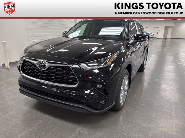 New 2026 Toyota Highlander Limited