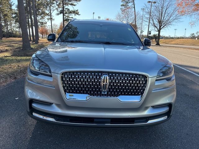 Certified 2022 Lincoln Aviator Reserve w/ Equipment Group 201A image 8