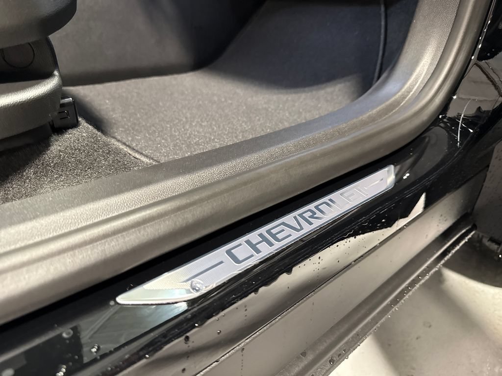 New 2026 Chevrolet Blazer RS w/ Enhanced Convenience Package FWD image 37