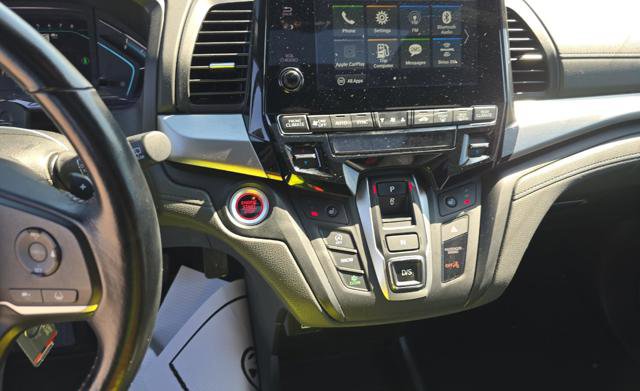 Used 2024 Honda Odyssey Sport image 10