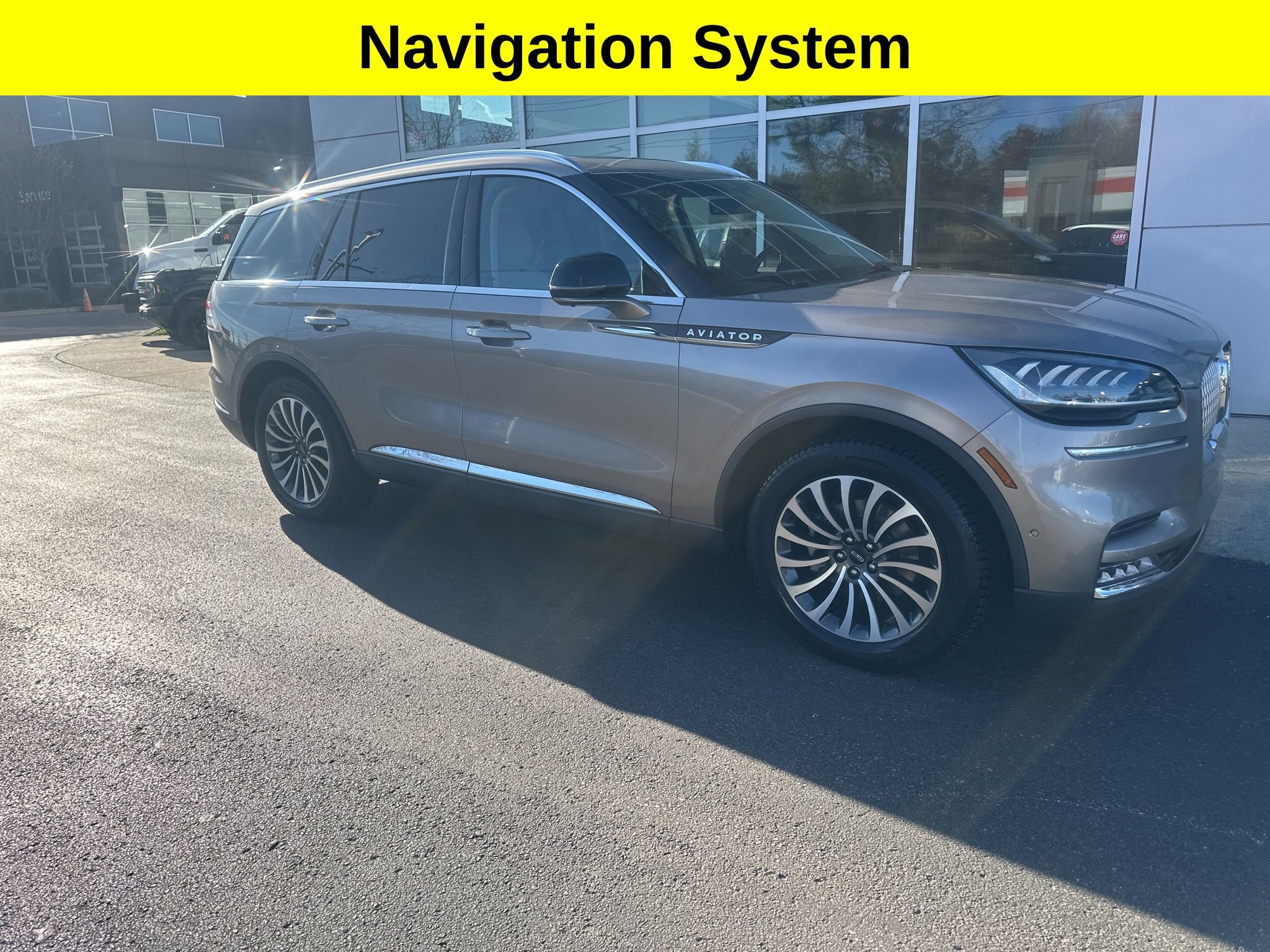 Used 2020 Lincoln Aviator Reserve w/ Equipment Group 201A image 1