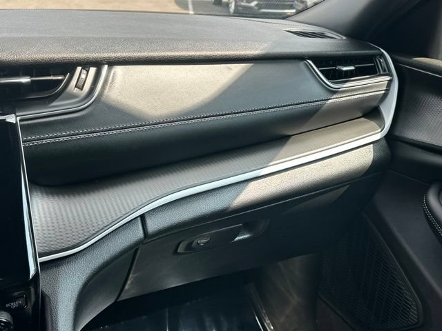 Used 2025 Jeep Grand Cherokee L Laredo AWD/4WD image 3
