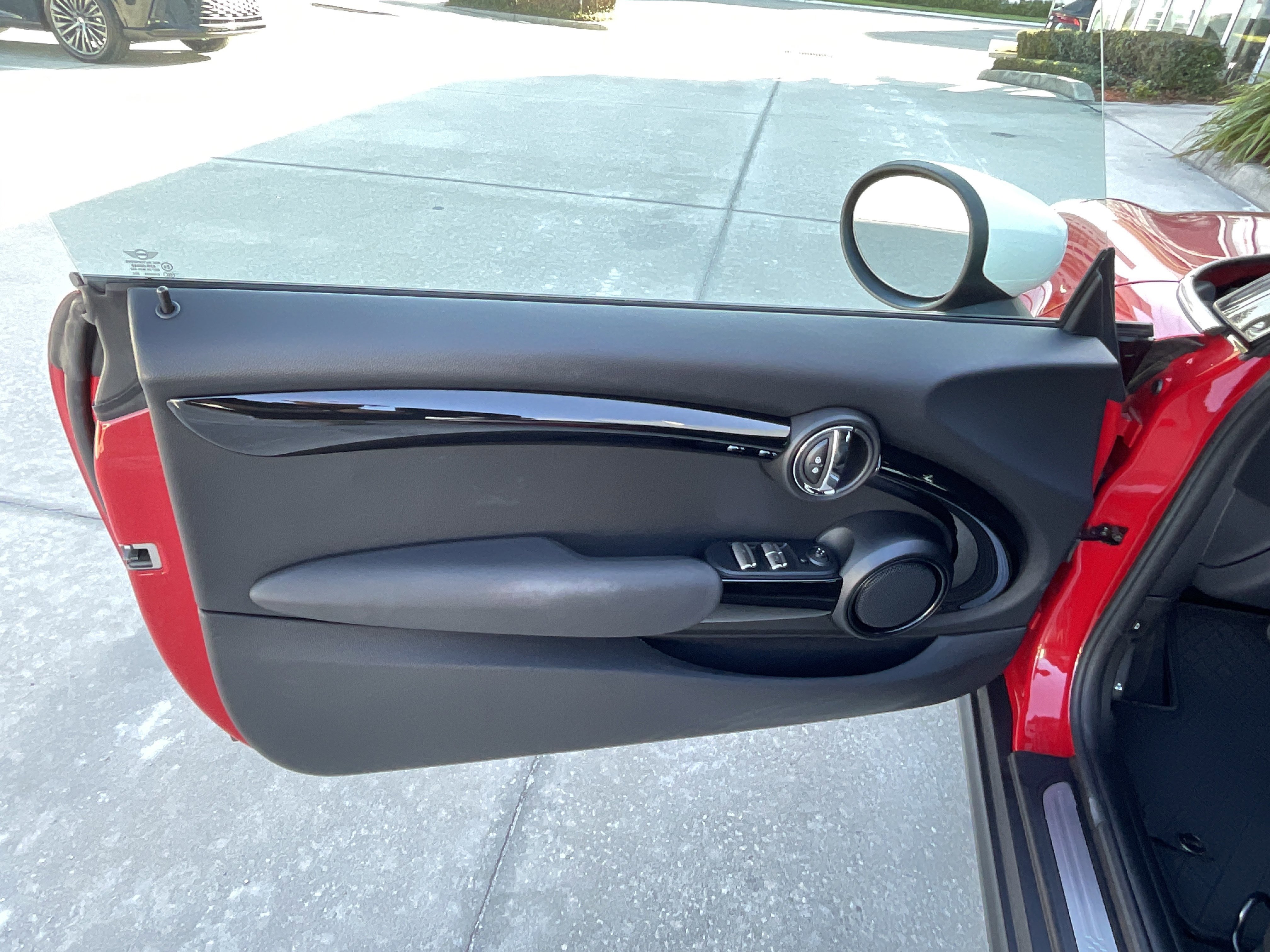 Used 2021 MINI Cooper S image 12