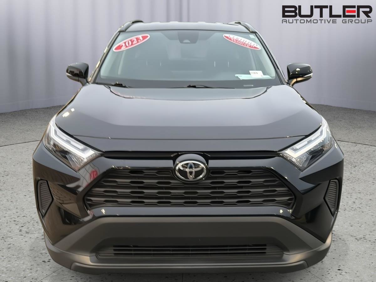 Certified 2023 Toyota RAV4 XLE FWD image 9