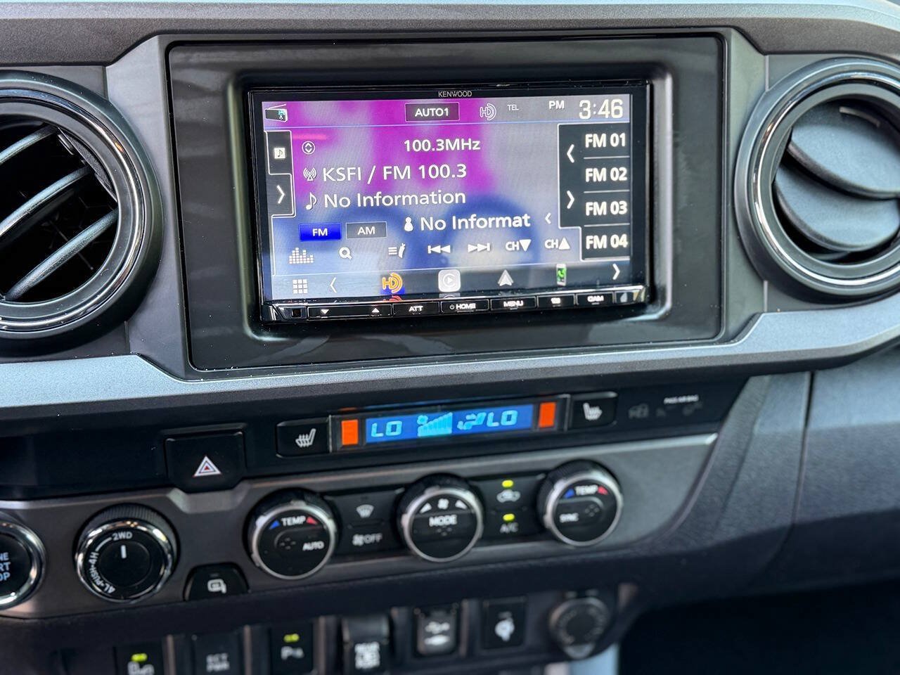 Used 2019 Toyota Tacoma TRD Pro AWD/4WD image 19