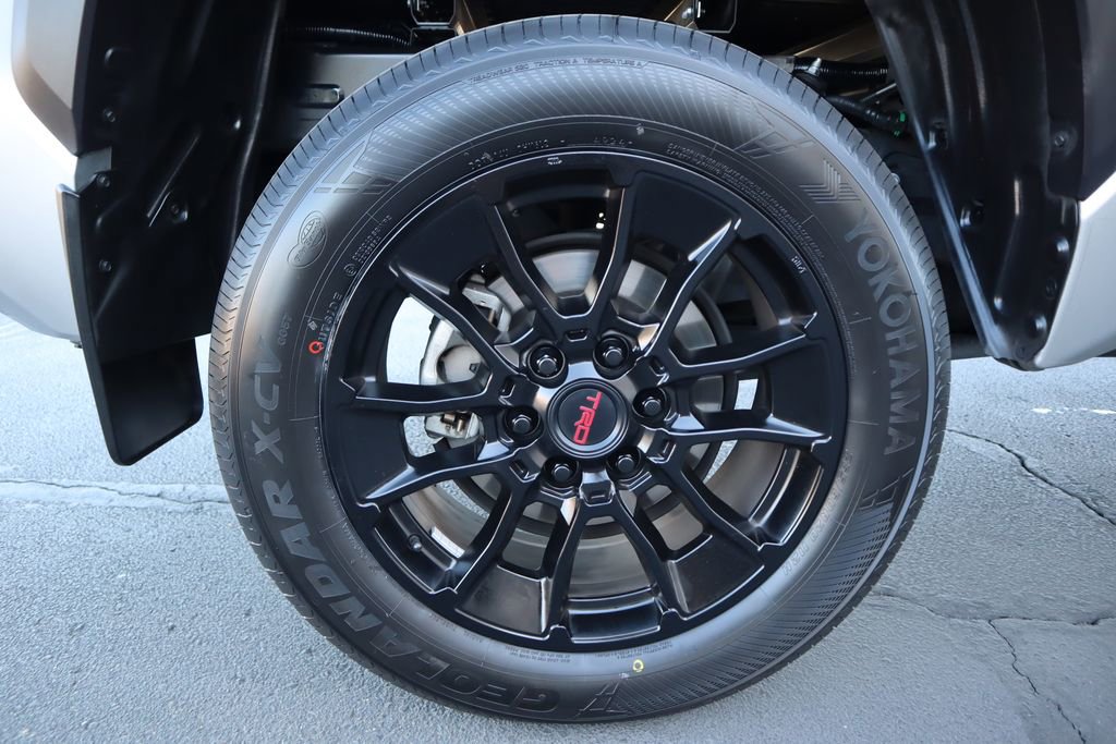 Used 2024 Toyota Tundra Limited image 31