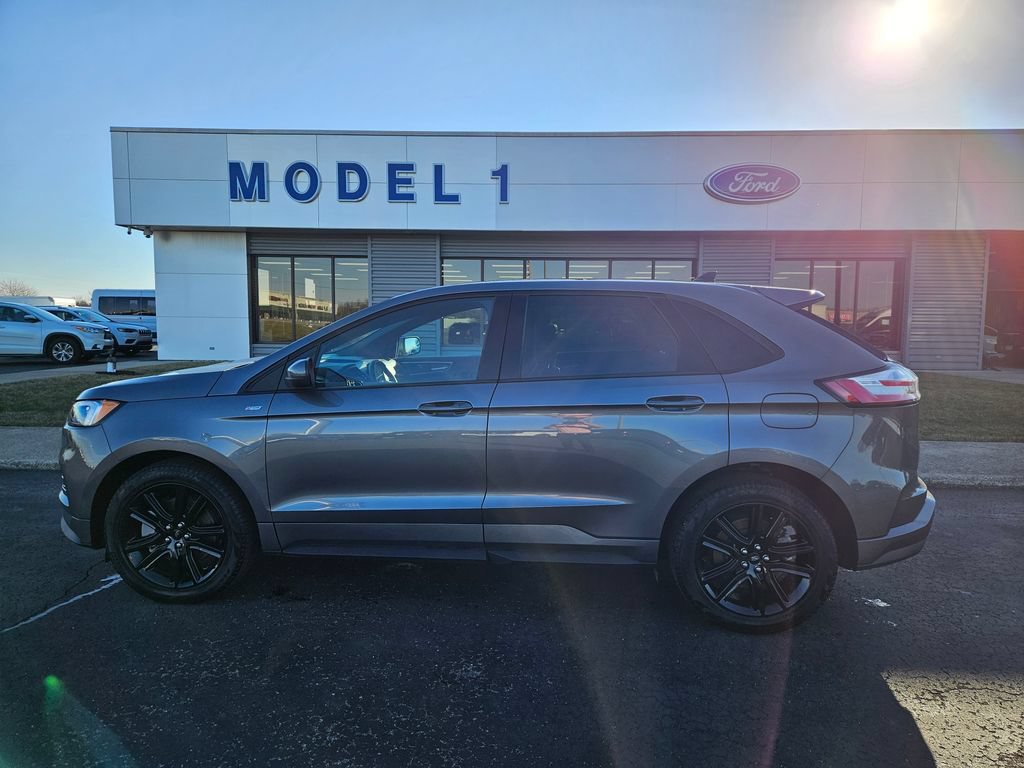 Used 2023 Ford Edge ST-Line w/ Class II Trailer Tow Package