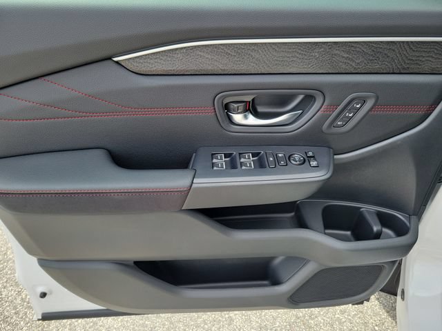New 2026 Honda Pilot Black Edition image 8