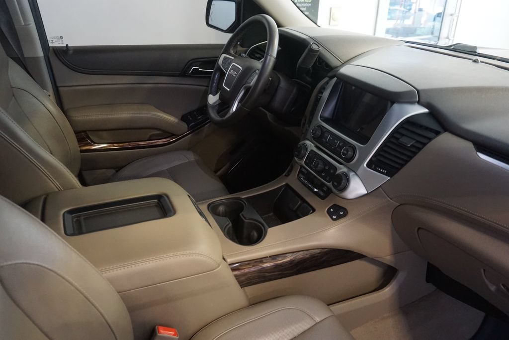 Used 2019 GMC Yukon XL SLT w/ Open Road Package RWD image 29
